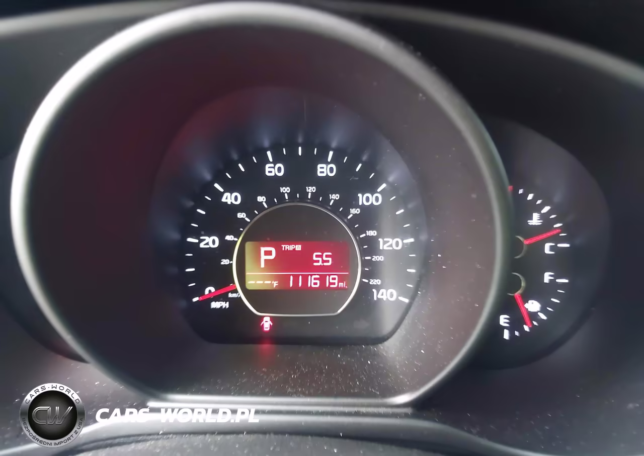 2016 Kia Soul + VIN:KNDJP3A58G7330630 - 7