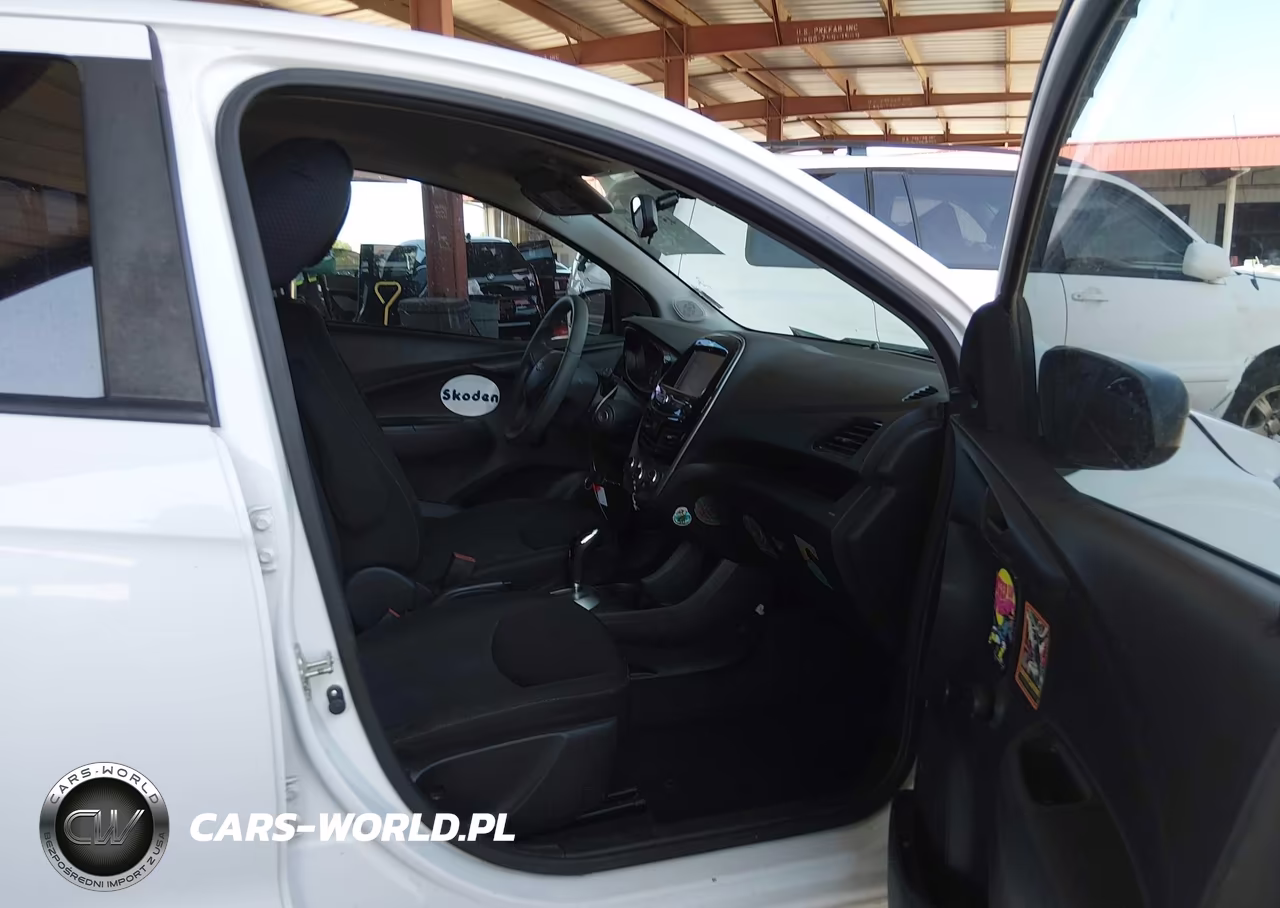 2018 Chevrolet Spark Ls Cvt VIN:KL8CB6SA5JC448971 - 5