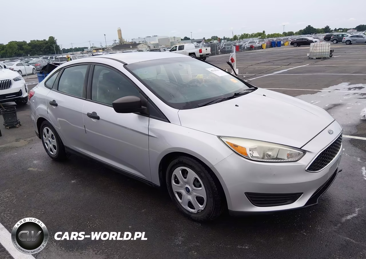2015 Ford Focus S – zdjęcie 1 z 18