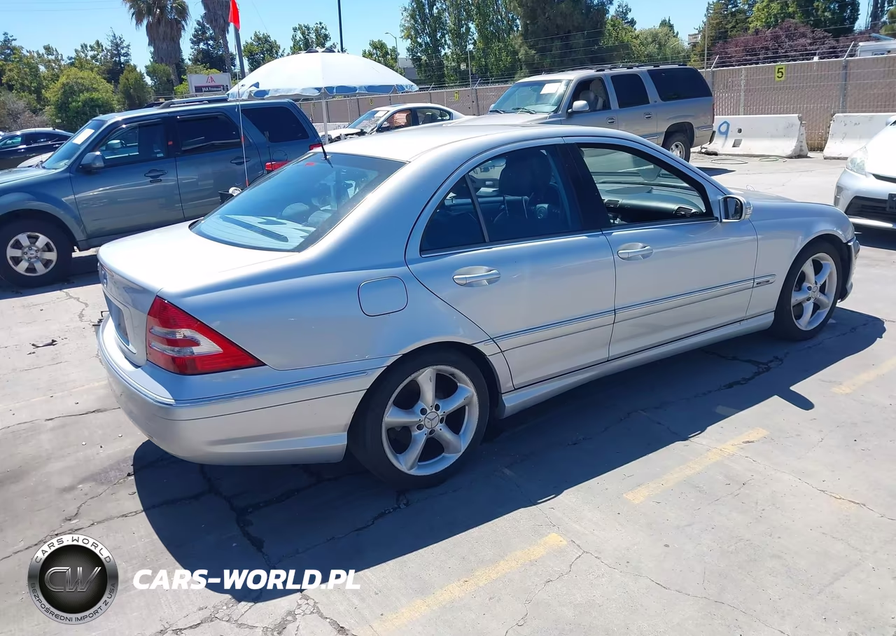 2006 Mercedes-Benz C 230 Sport VIN:WDBRF52H36F767254 - 4