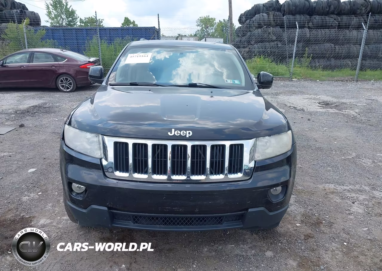 2012 Jeep Grand Cherokee Laredo VIN:1C4RJFAG8CC249426 - 12