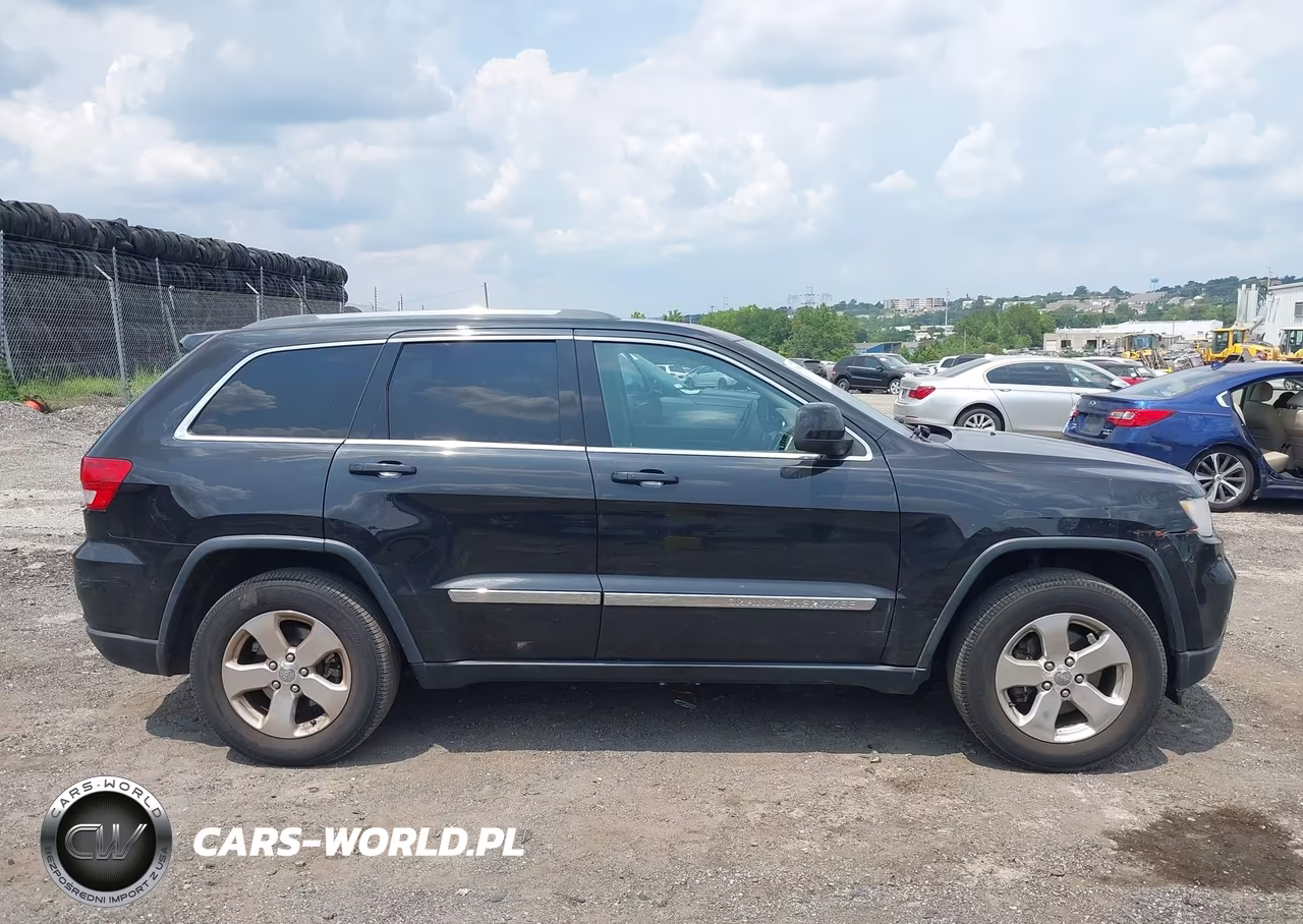 2012 Jeep Grand Cherokee Laredo VIN:1C4RJFAG8CC249426 - 13