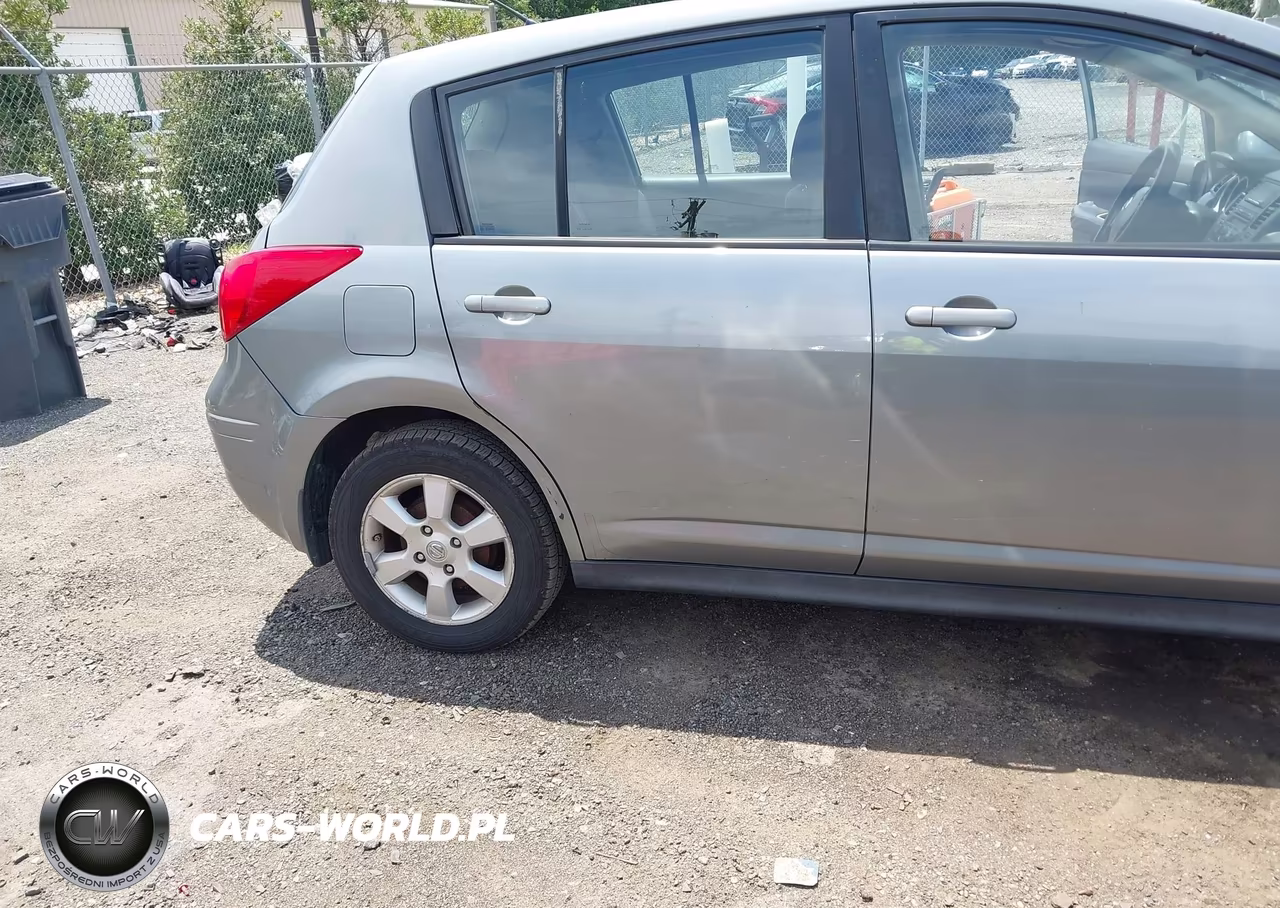 2007 Nissan Versa 1.8Sl VIN:3N1BC13E97L414553 - 6
