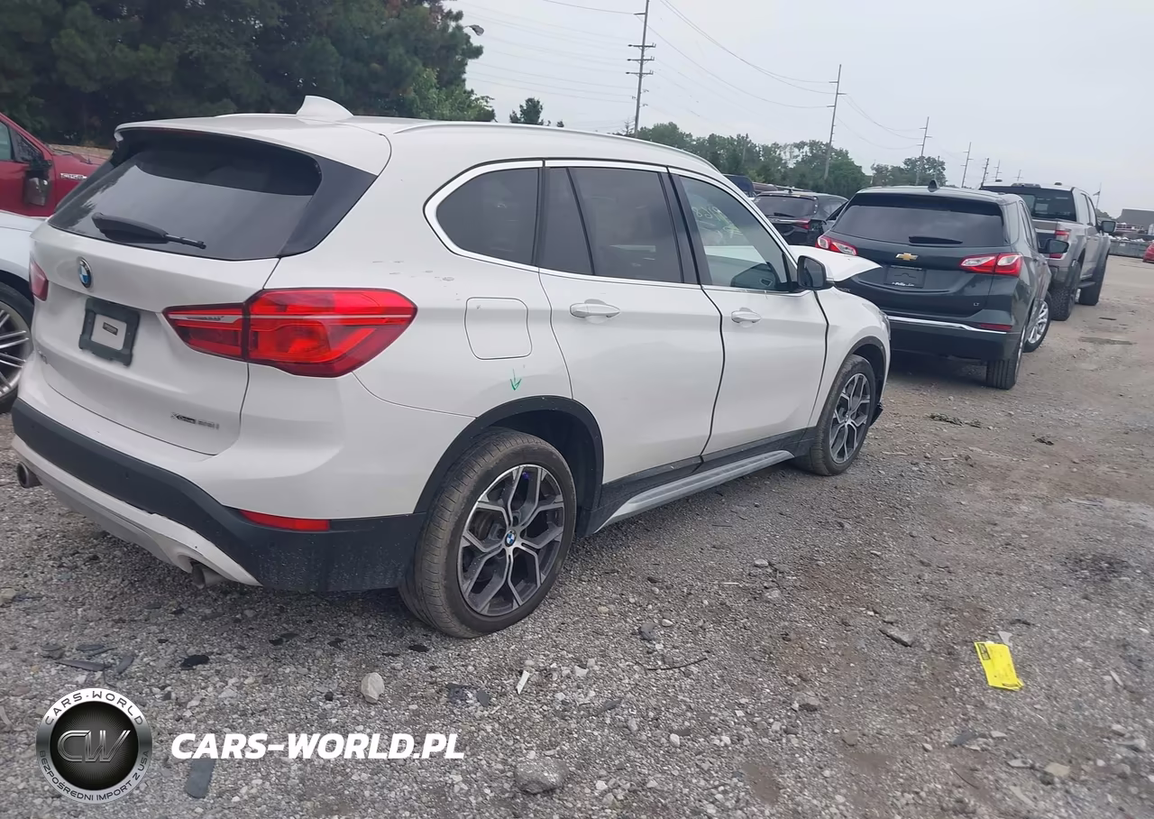 2021 BMW X1 xDrive28I VIN:WBXJG9C09M5T37830 - 4