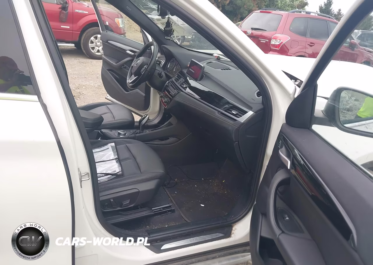 2021 BMW X1 xDrive28I VIN:WBXJG9C09M5T37830 - 5
