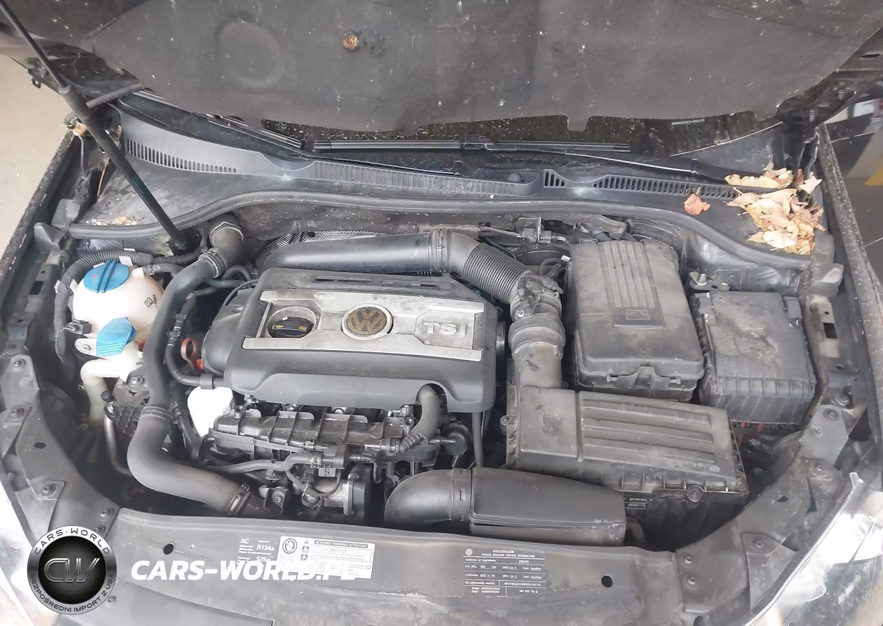 2010 Volkswagen Gti 4-Door VIN:WVWHV7AJ1AW392229 - 10