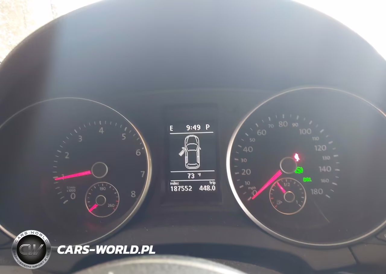2010 Volkswagen Gti 4-Door VIN:WVWHV7AJ1AW392229 - 7