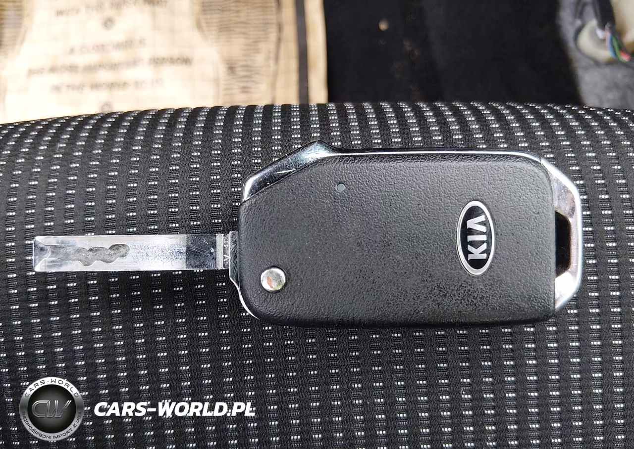 2019 Kia Forte Lxs VIN:3KPF24ADXKE092161 - 11