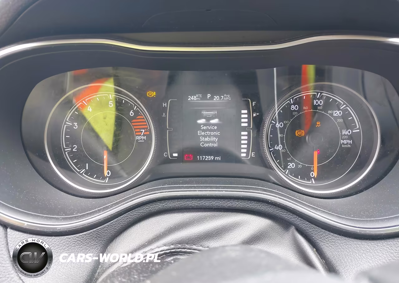 2019 Jeep Cherokee Latitude Fwd VIN:1C4PJLCB6KD248730 - 7