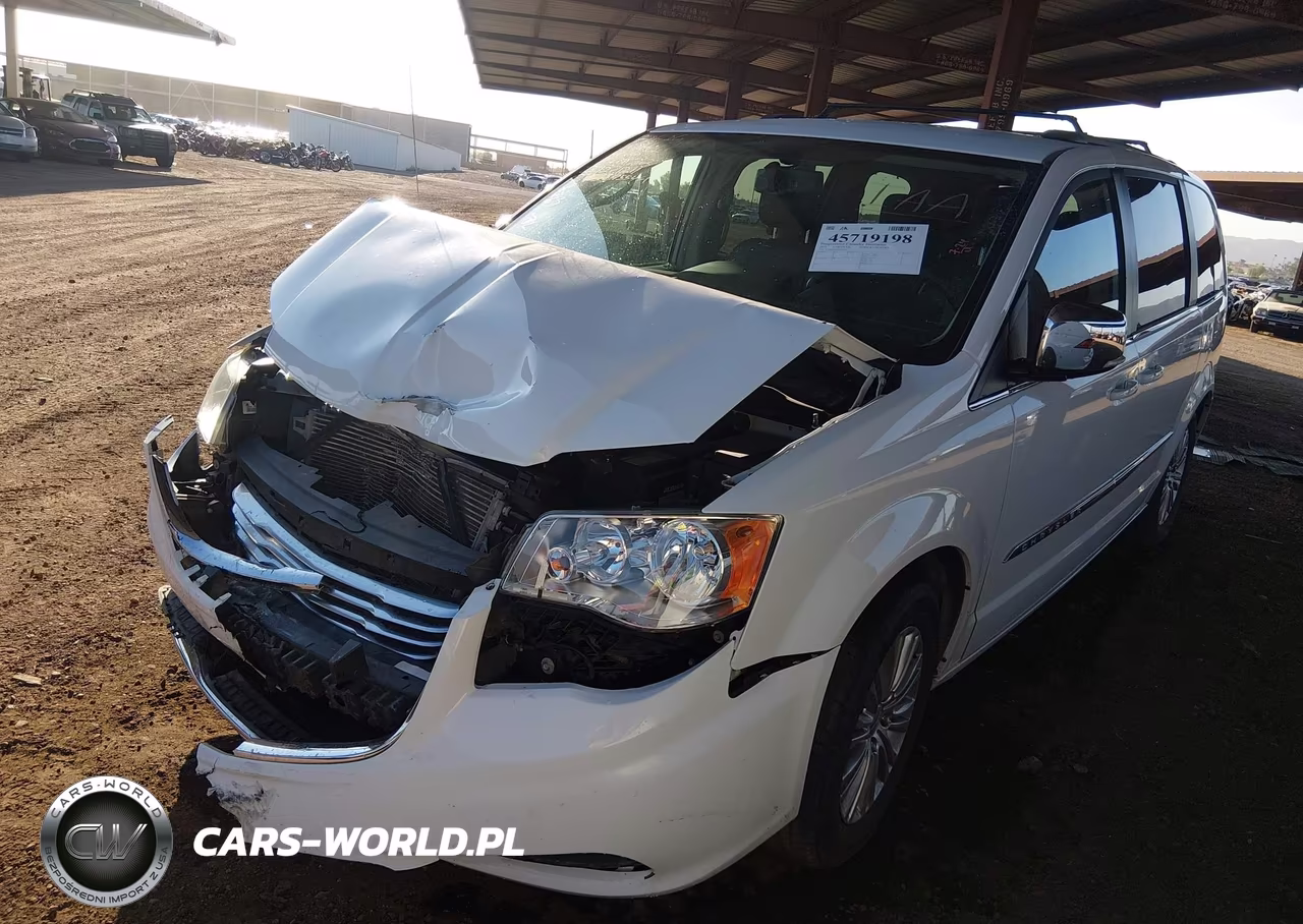 2015 Chrysler Town & Country Touring-L VIN:2C4RC1CG4FR608762 - 2