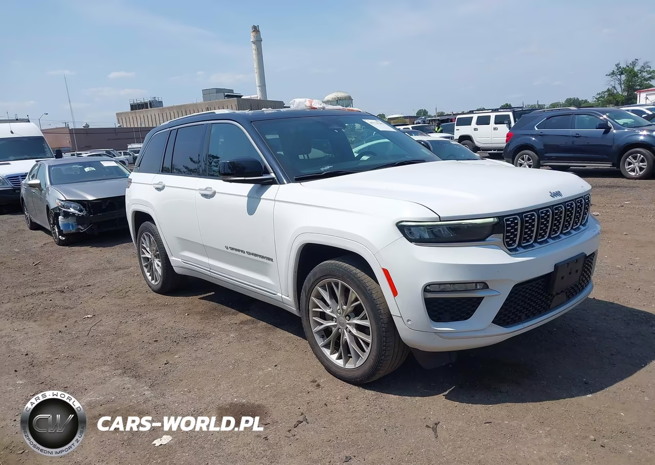 2022 Jeep Grand Cherokee Summit 4X4 – zdjęcie 1 z 16
