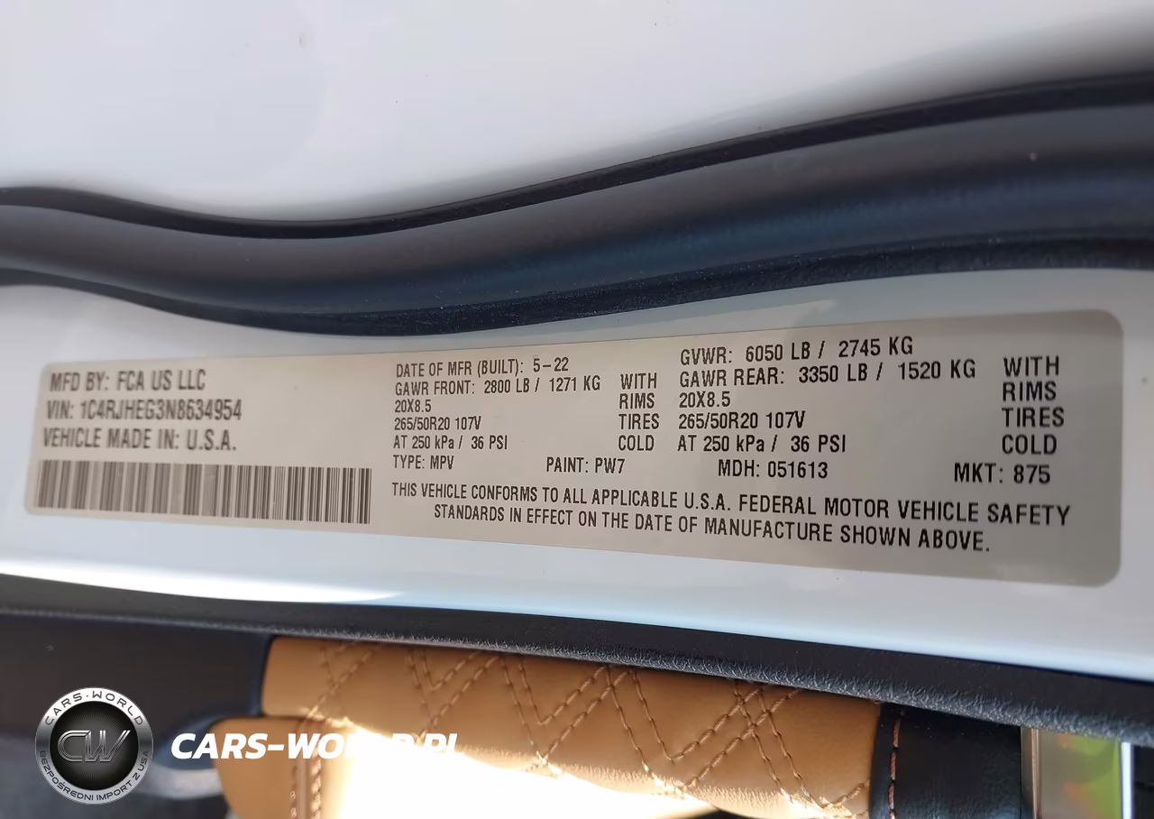 2022 Jeep Grand Cherokee Summit 4X4 VIN:1C4RJHEG3N8634954 - 9