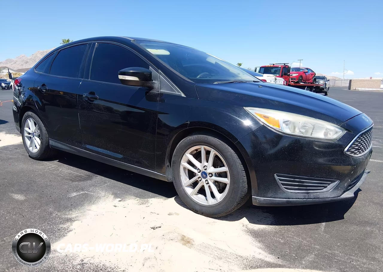 2017 Ford Focus Se VIN:1FADP3F21HL279367 - 1