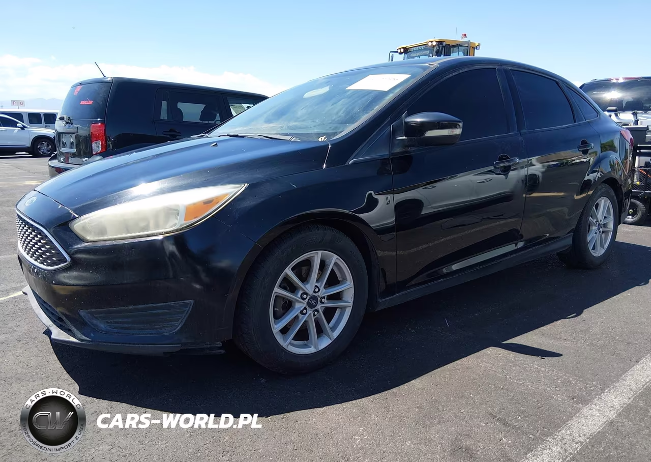 2017 Ford Focus Se VIN:1FADP3F21HL279367 - 2