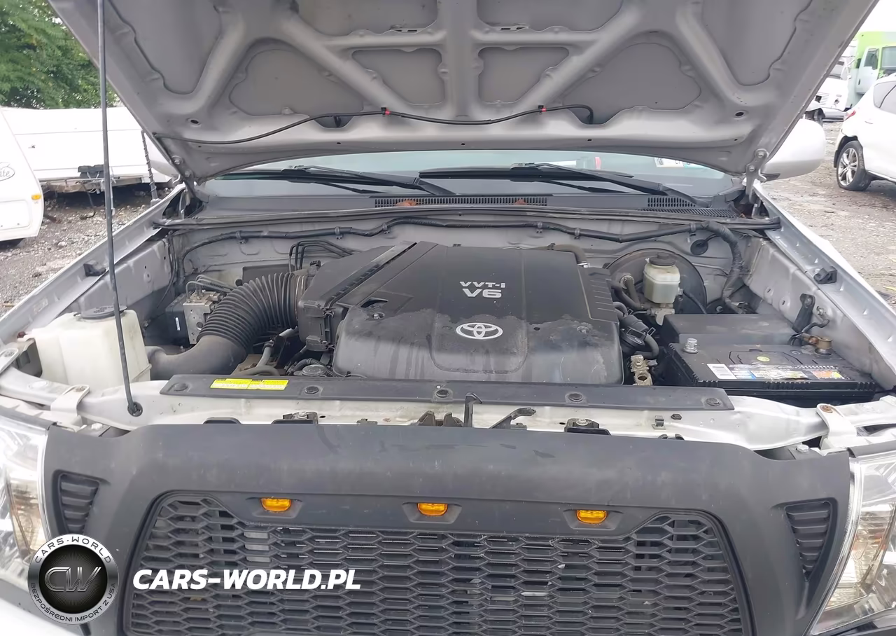 2008 Toyota Tacoma Base V6 VIN:5TELU42N28Z575343 - 10