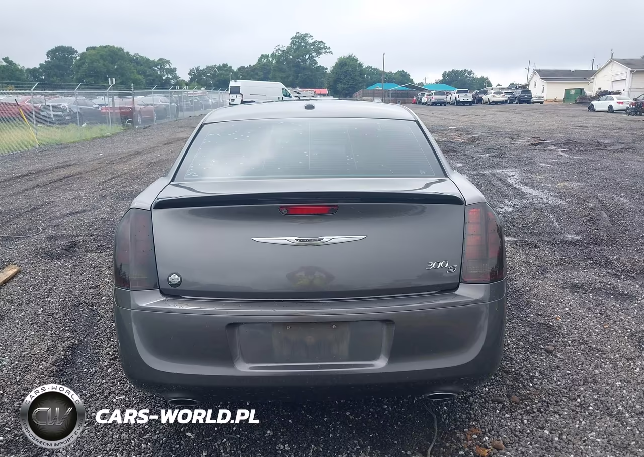 2014 Chrysler 300 300S VIN:2C3CCABG7EH336899 - 16