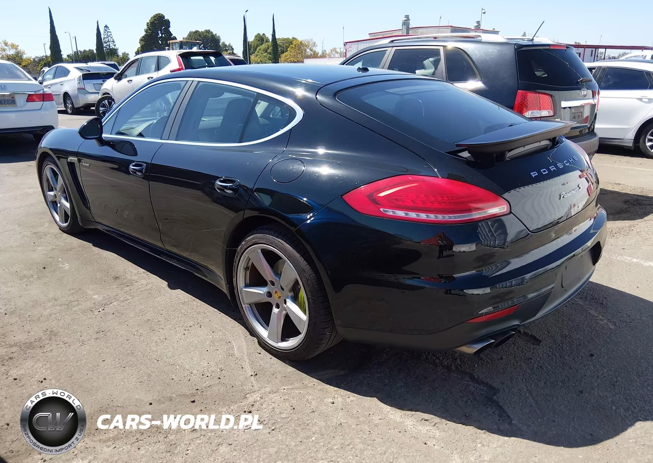 2015 Porsche Panamera E-Hybrid S VIN:WP0AD2A72FL040961 - 3