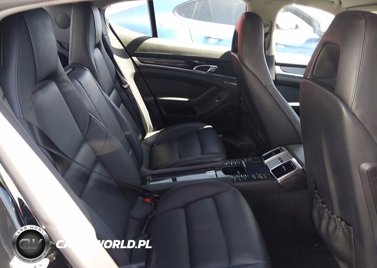 2015 Porsche Panamera E-Hybrid S VIN:WP0AD2A72FL040961 - 8
