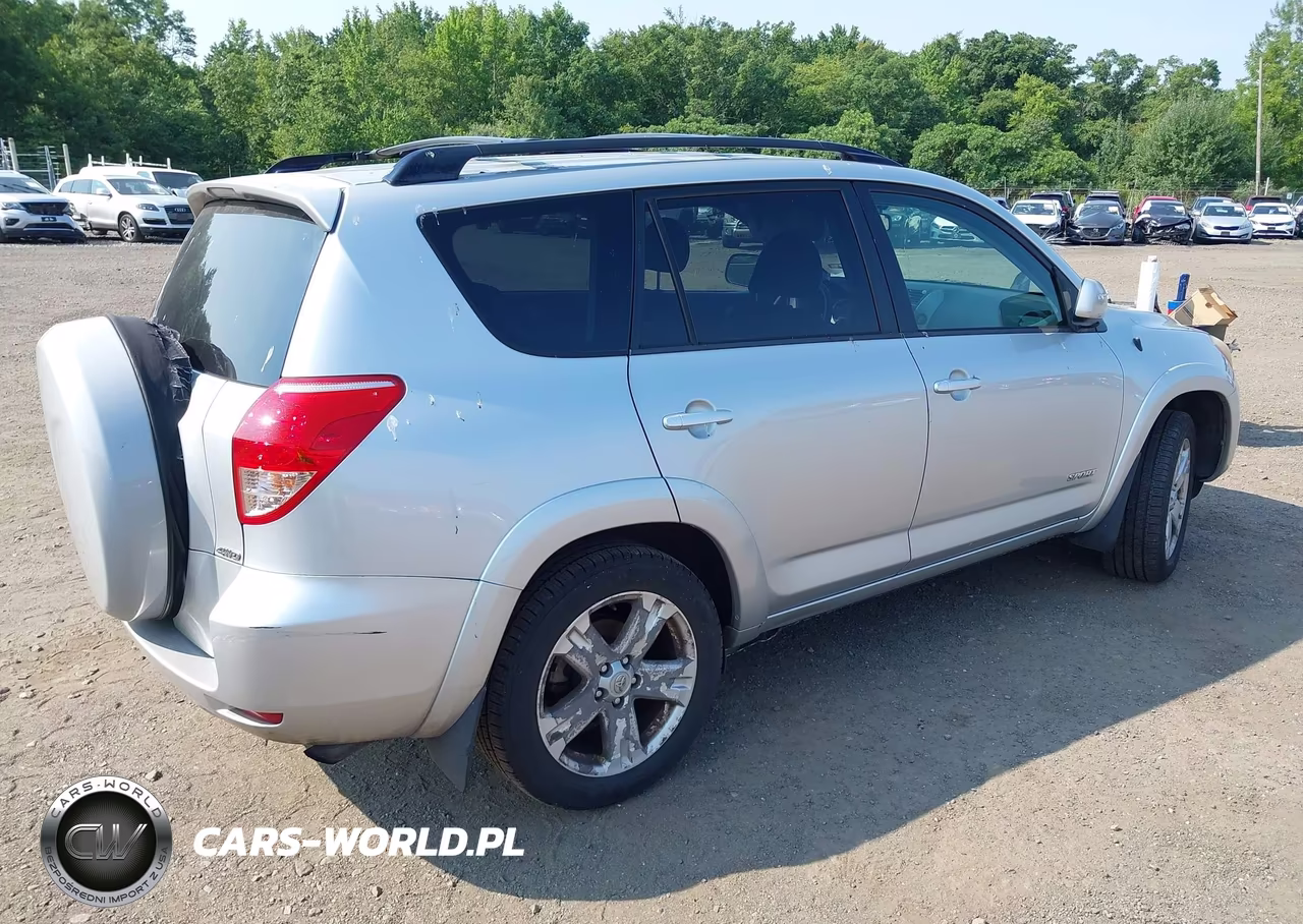 2007 Toyota Rav4 Sport VIN:JTMBD32V675070946 - 4