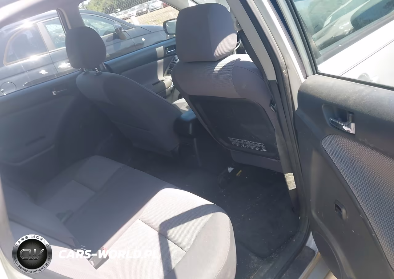2003 Toyota Matrix Xr VIN:2T1LR32EX3C061718 - 8