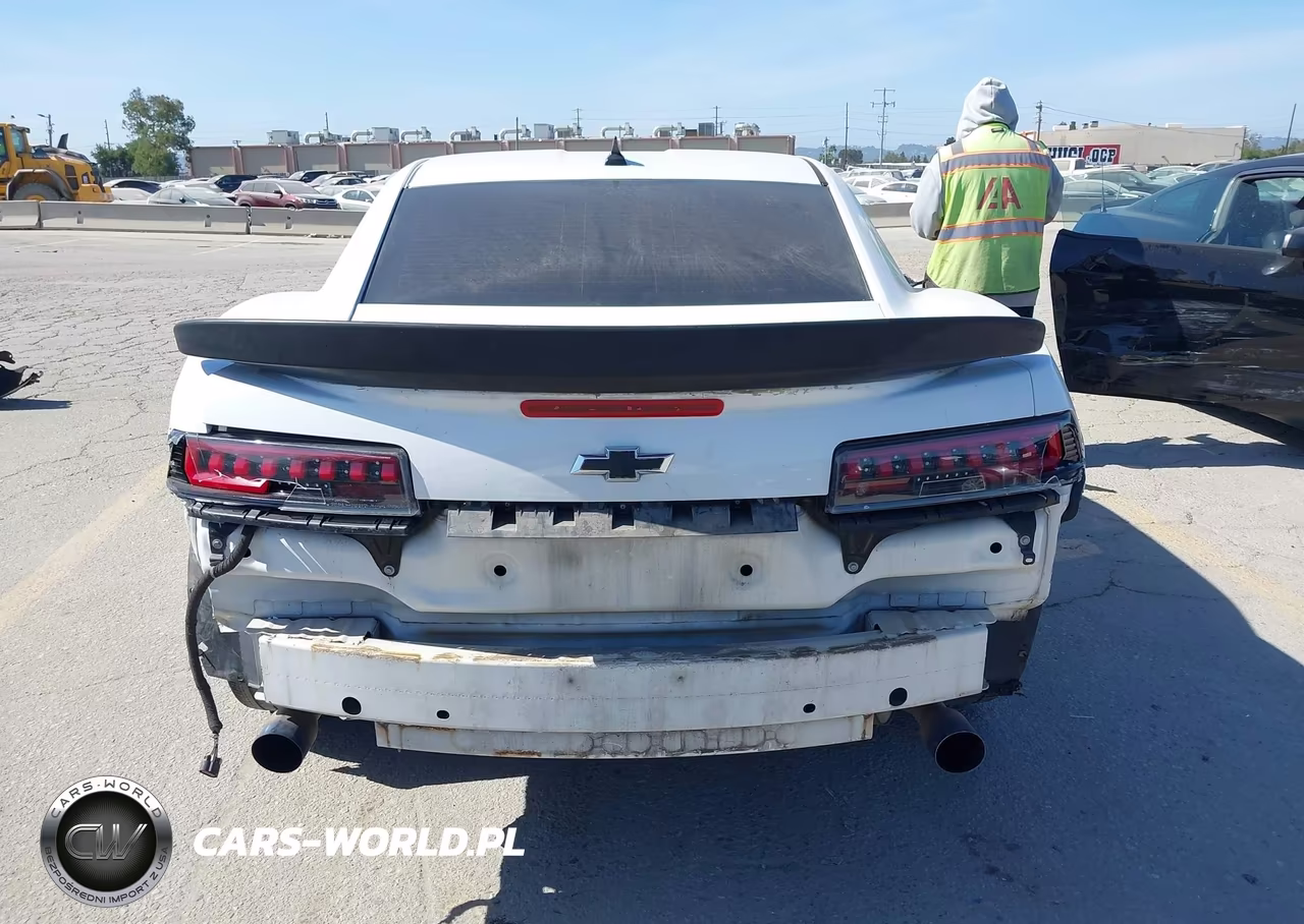 2015 Chevrolet Camaro 1Ls VIN:2G1FA1E30F9151105 - 18