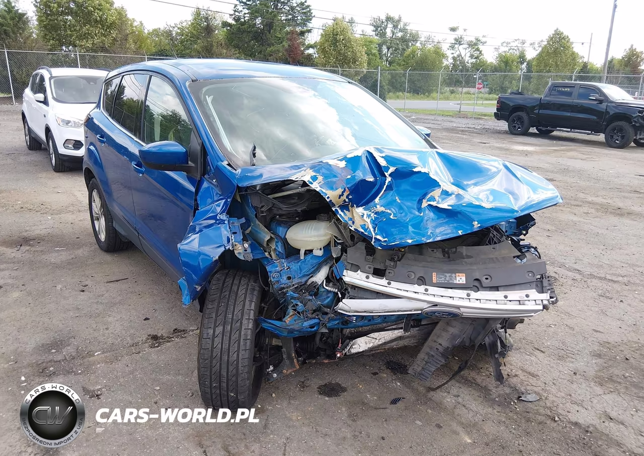 2017 Ford Escape Se VIN:1FMCU9GD8HUC35437 - 6