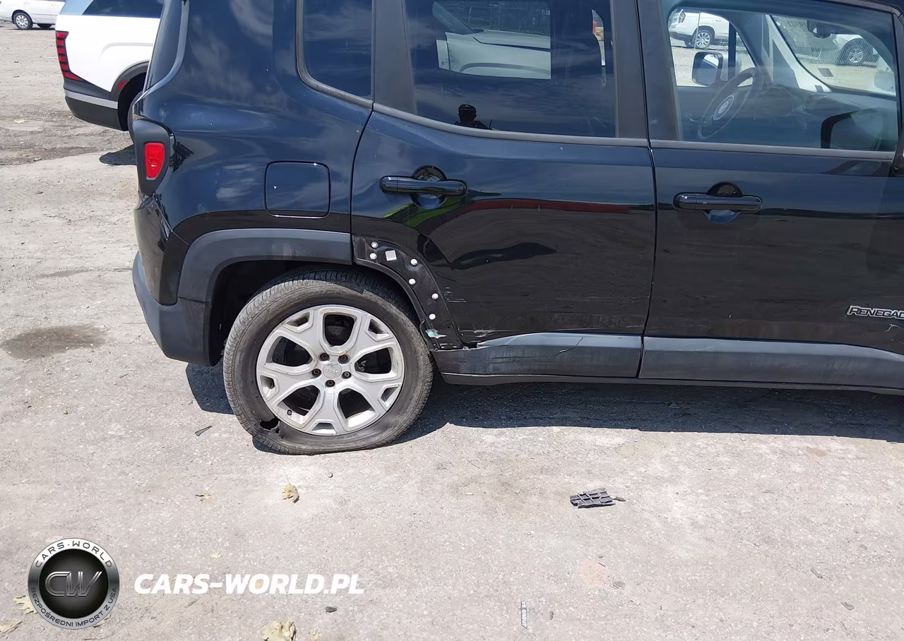 2015 Jeep Renegade Limited VIN:ZACCJADT7FPB93898 - 6