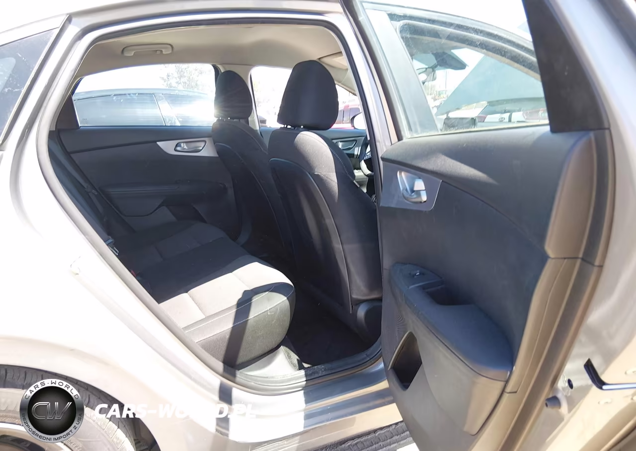 2022 Kia Forte Lxs VIN:3KPF24AD7NE457335 - 8