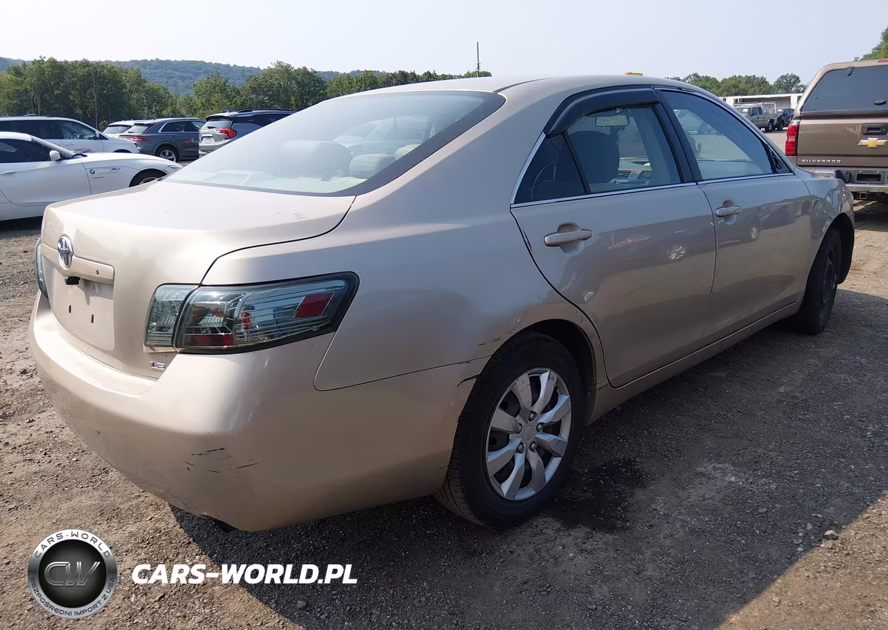 2009 Toyota Camry Le VIN:4T1BE46K29U852880 - 4
