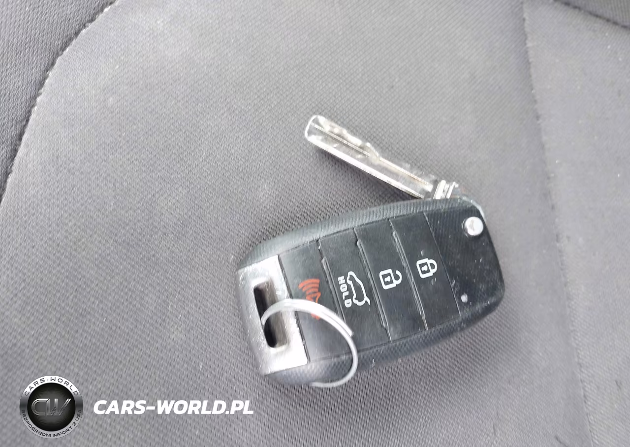 2015 Kia Soul VIN:KNDJN2A24F7151246 - 11