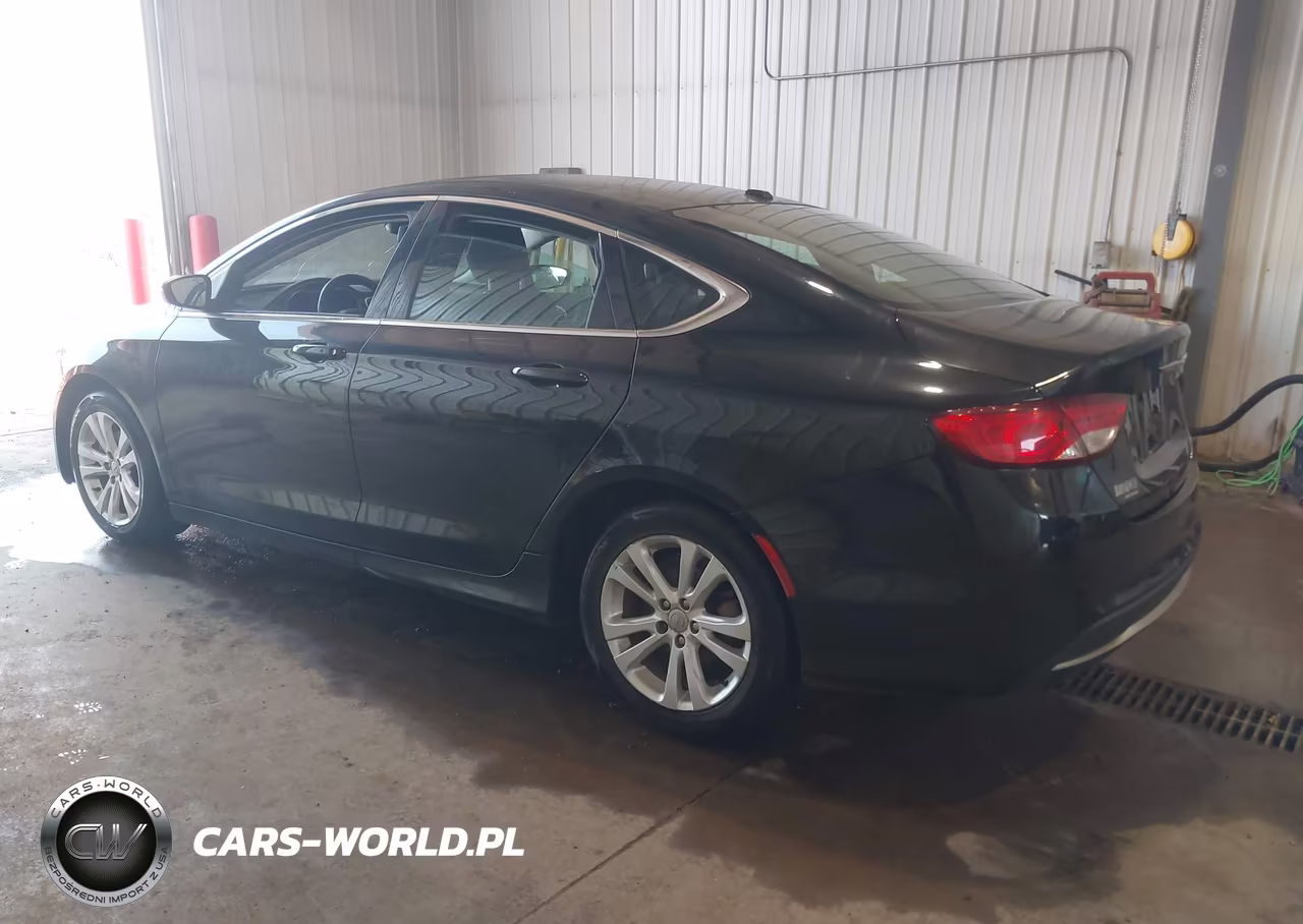 2015 Chrysler 200 Limited VIN:1C3CCCAB5FN525786 - 3