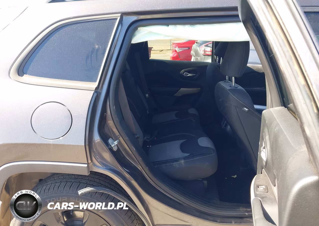 2017 Jeep Cherokee Altitude VIN:1C4PJMAB4HW591106 - 8