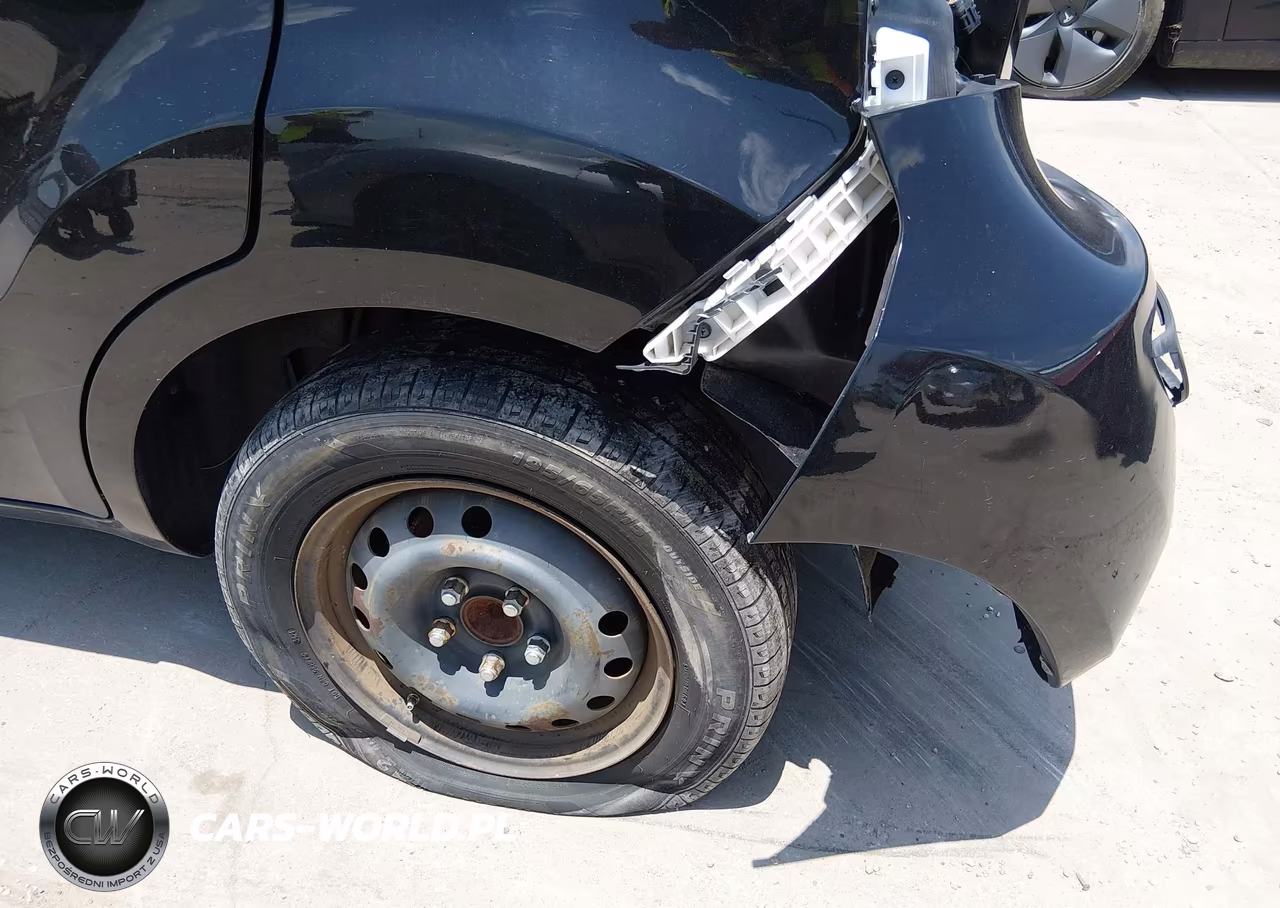 2013 Kia Soul VIN:KNDJT2A50D7750318 - 13