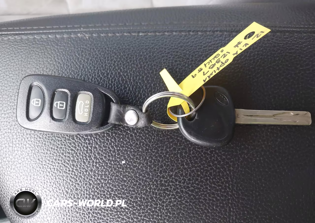 2012 Kia Optima Lx VIN:5XXGM4A7XCG024489 - 11
