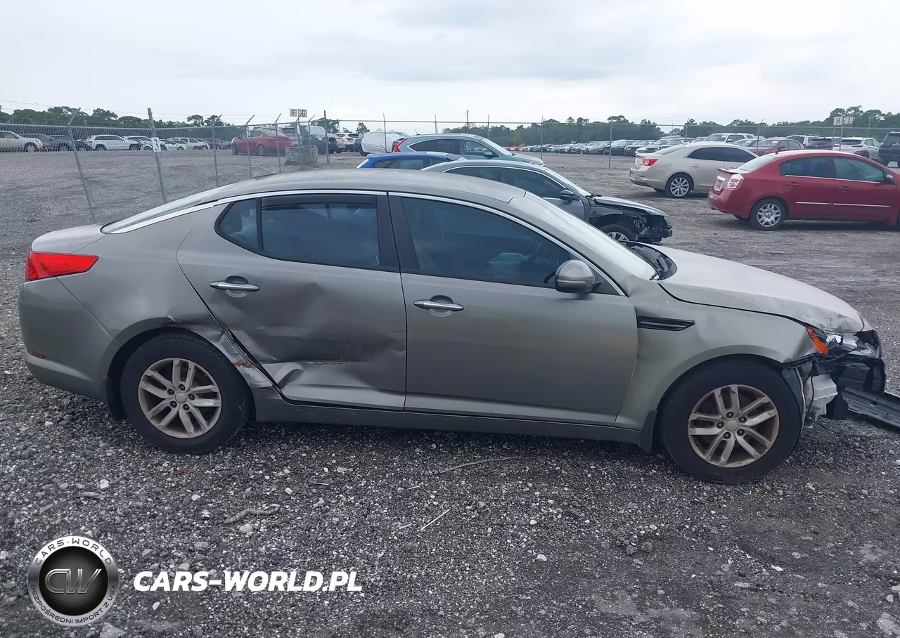 2012 Kia Optima Lx VIN:5XXGM4A7XCG024489 - 13