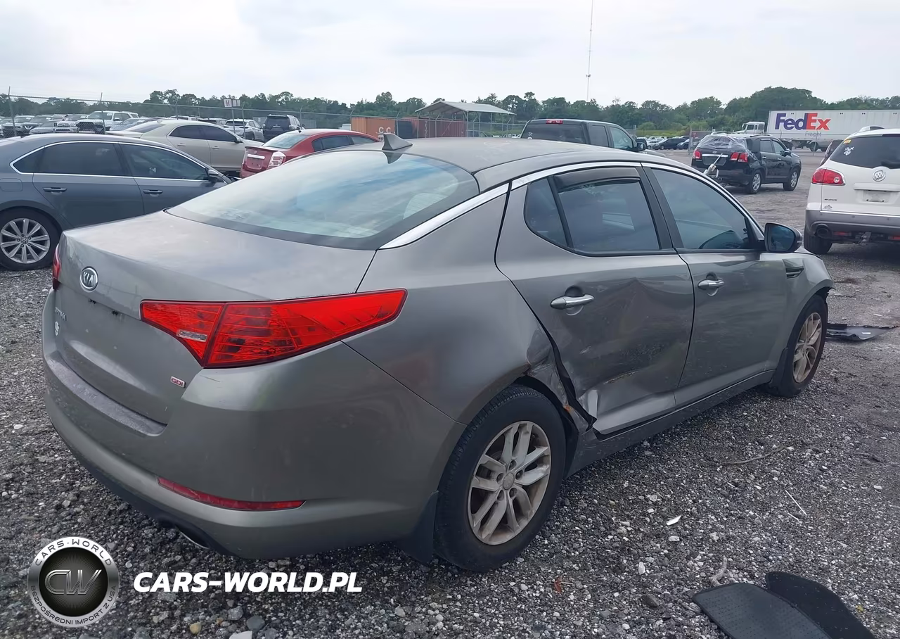 2012 Kia Optima Lx VIN:5XXGM4A7XCG024489 - 4