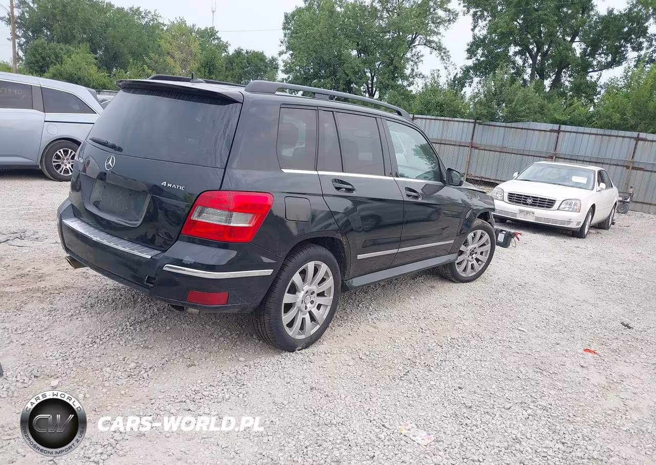 2010 Mercedes-Benz Glk 350 4Matic VIN:WDCGG8HB1AF324811 - 4