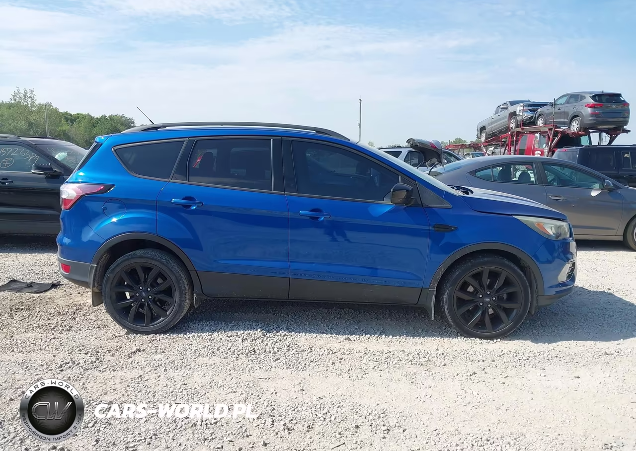 2017 Ford Escape Se VIN:1FMCU0GDXHUC63221 - 13