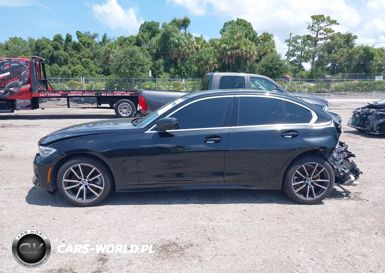 2021 BMW 330Xi VIN:3MW5R7J02M8C21790 - 14