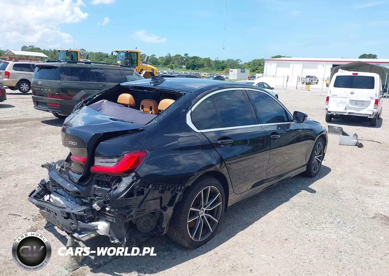 2021 BMW 330Xi VIN:3MW5R7J02M8C21790 - 4