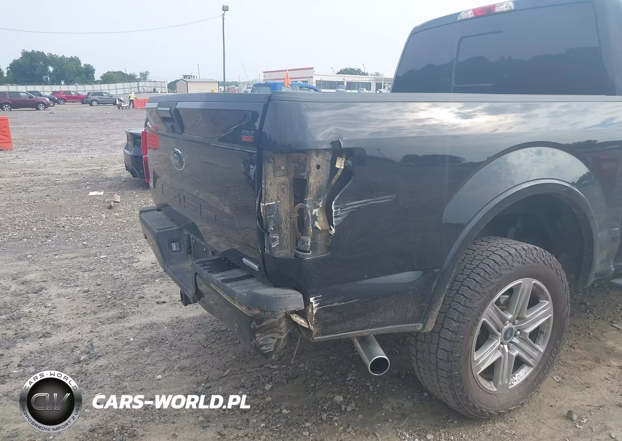 2018 Ford F-150 Xlt VIN:1FTEW1CP2JKC66242 - 19