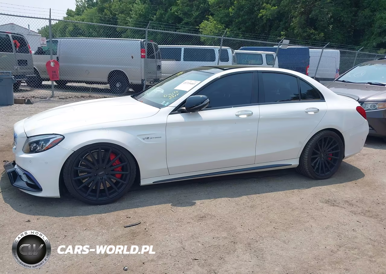 2018 Mercedes-Benz Amg C 63 S VIN:55SWF8HB2JU261581 - 14