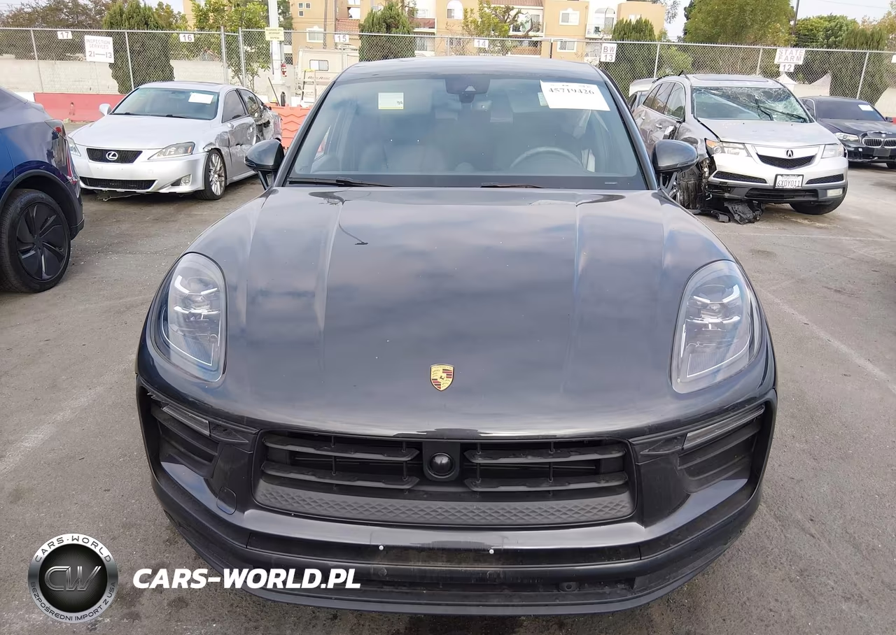 2024 Porsche Macan T VIN:WP1AA2A58RLB17553 - 12
