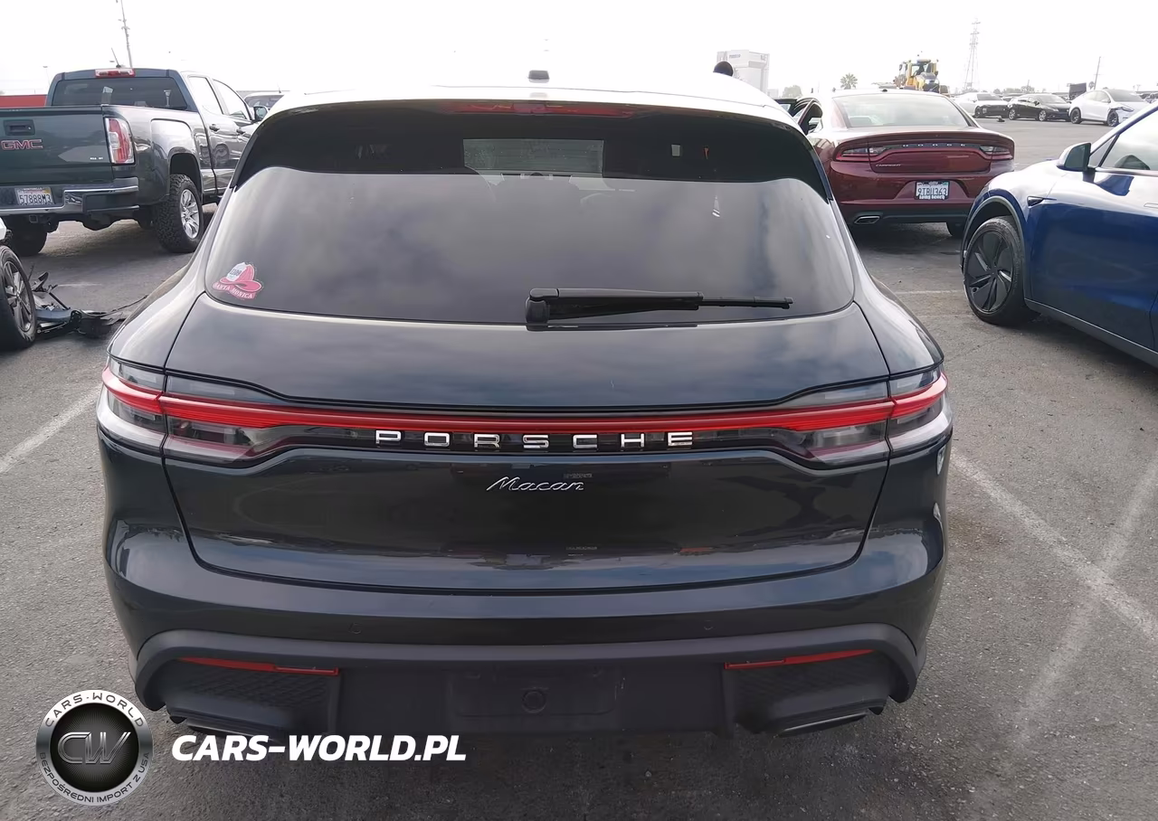 2024 Porsche Macan T VIN:WP1AA2A58RLB17553 - 16