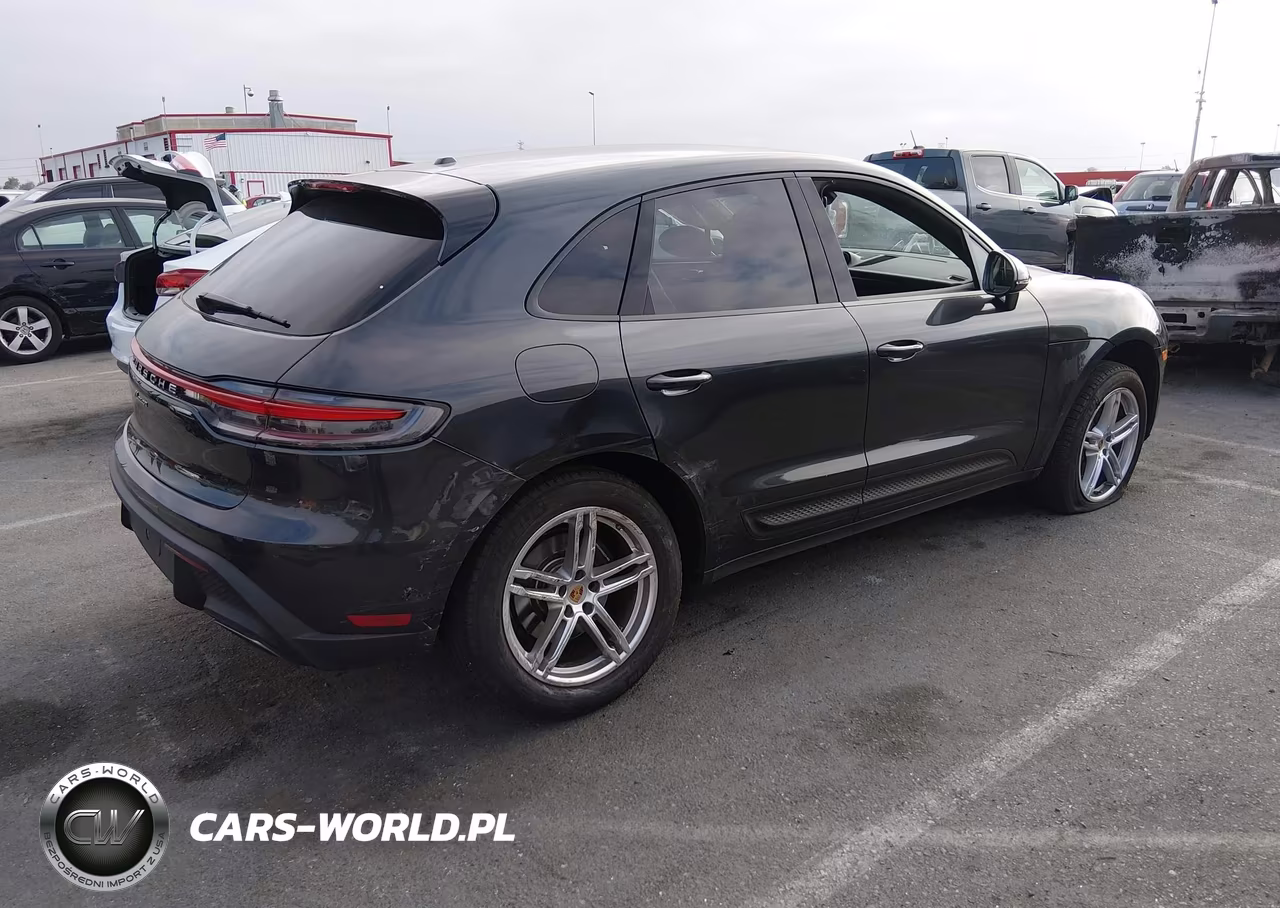 2024 Porsche Macan T VIN:WP1AA2A58RLB17553 - 4