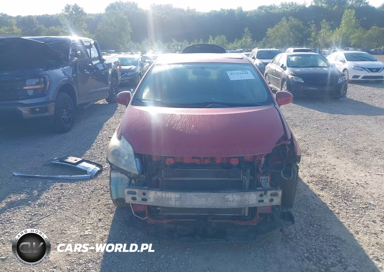 2013 Toyota Prius Two VIN:JTDKN3DU4D5640987 - 13