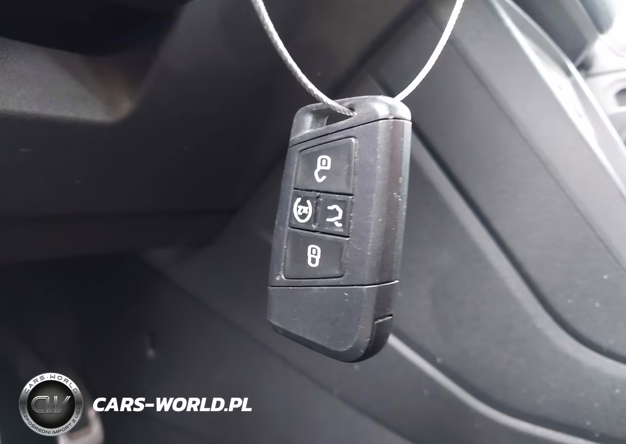 2024 Volkswagen Tiguan 2.0T Se R-Line Black VIN:3VV8B7AX0RM229002 - 11
