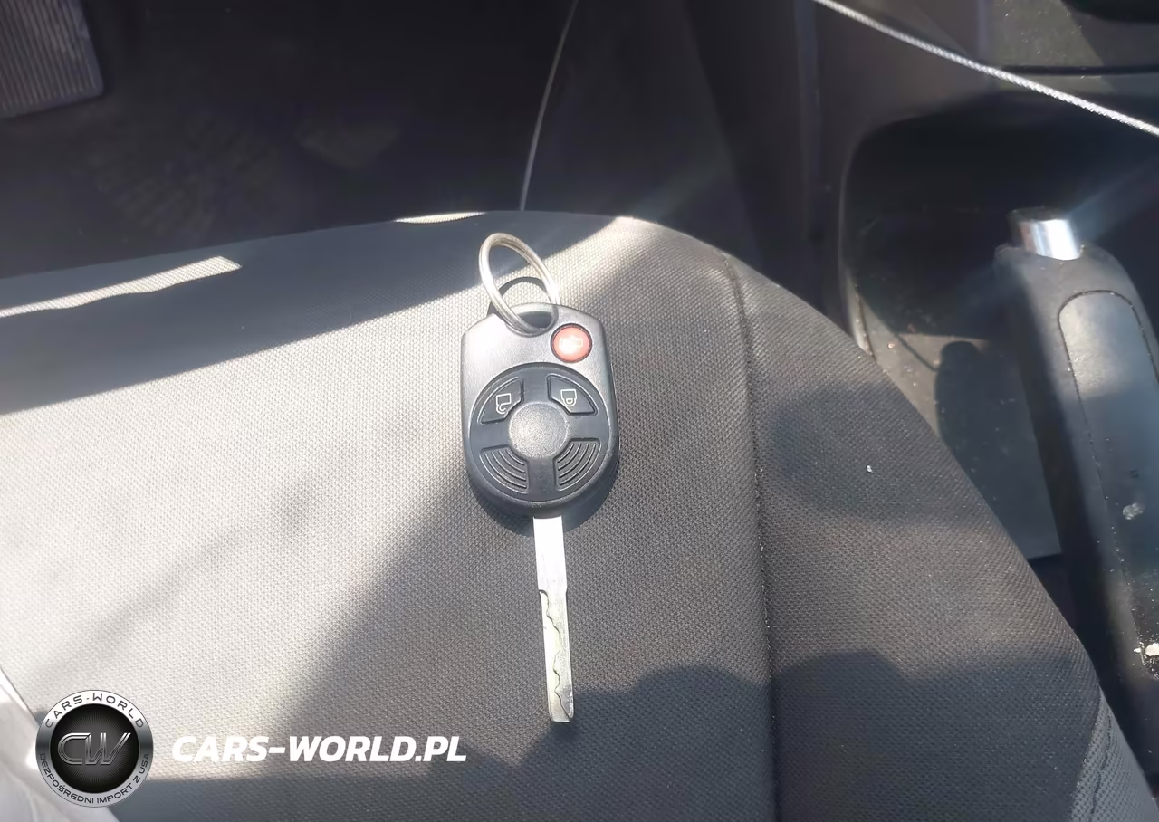 2016 Ford Escape S VIN:1FMCU0F7XGUA38629 - 11