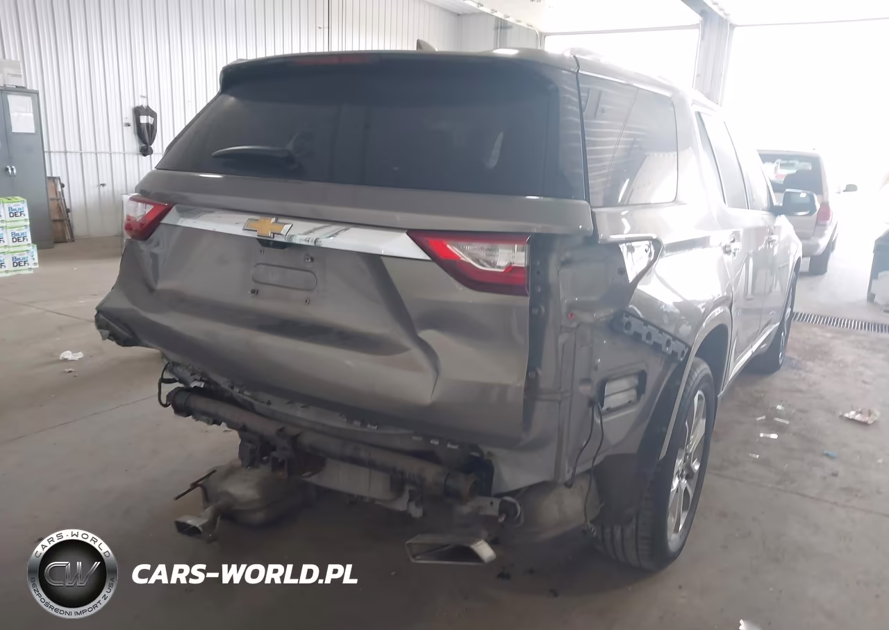2019 Chevrolet Traverse Premier VIN:1GNEVKKW5KJ196476 - 6