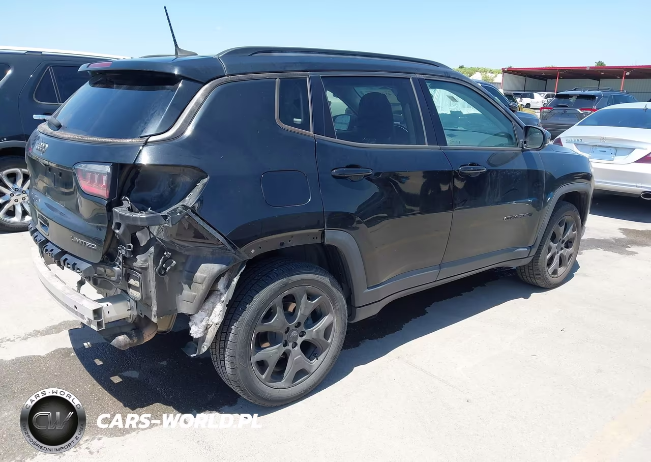 2019 Jeep Compass Limited 4X4 VIN:3C4NJDCB5KT596526 - 4